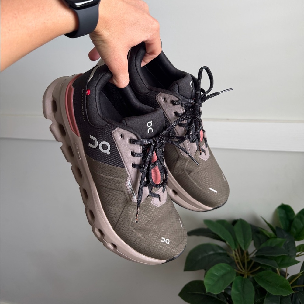 On Running Cloudnova Olive/Black Running Shoes